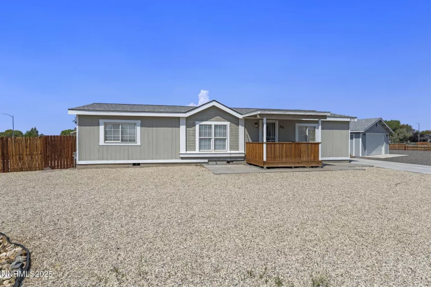 870 Jennys, Fernley, Nevada 89408, 3 Bedrooms Bedrooms, ,2 BathroomsBathrooms,Residential,Residential,Jennys,250055570