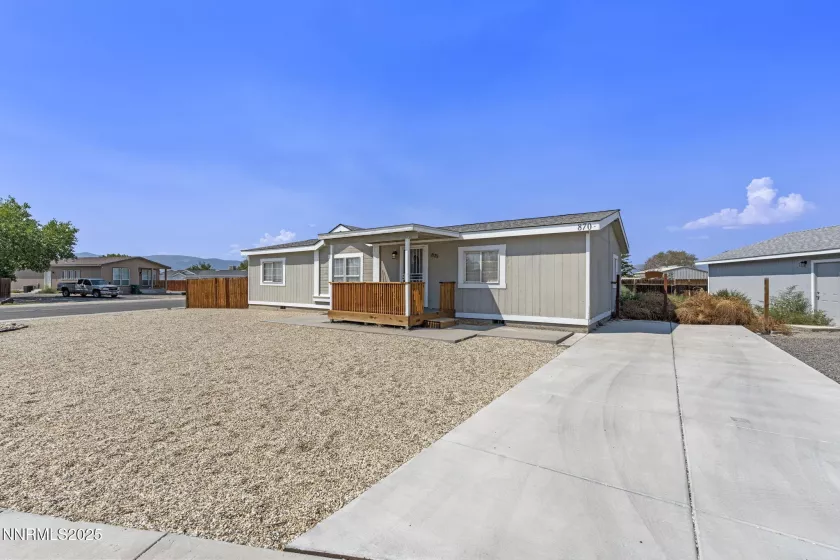 870 Jennys, Fernley, Nevada 89408, 3 Bedrooms Bedrooms, ,2 BathroomsBathrooms,Residential,Residential,Jennys,250055570