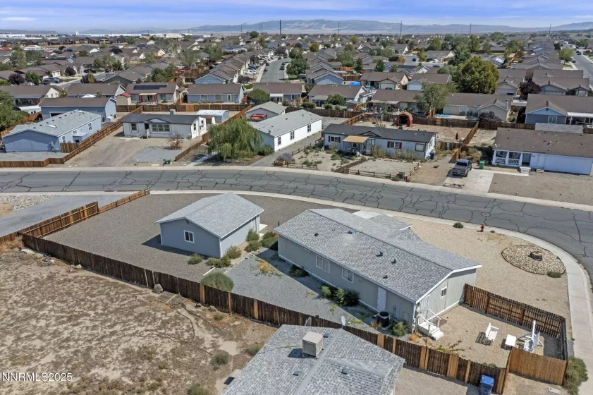 870 Jennys, Fernley, Nevada 89408, 3 Bedrooms Bedrooms, ,2 BathroomsBathrooms,Residential,Residential,Jennys,250055570