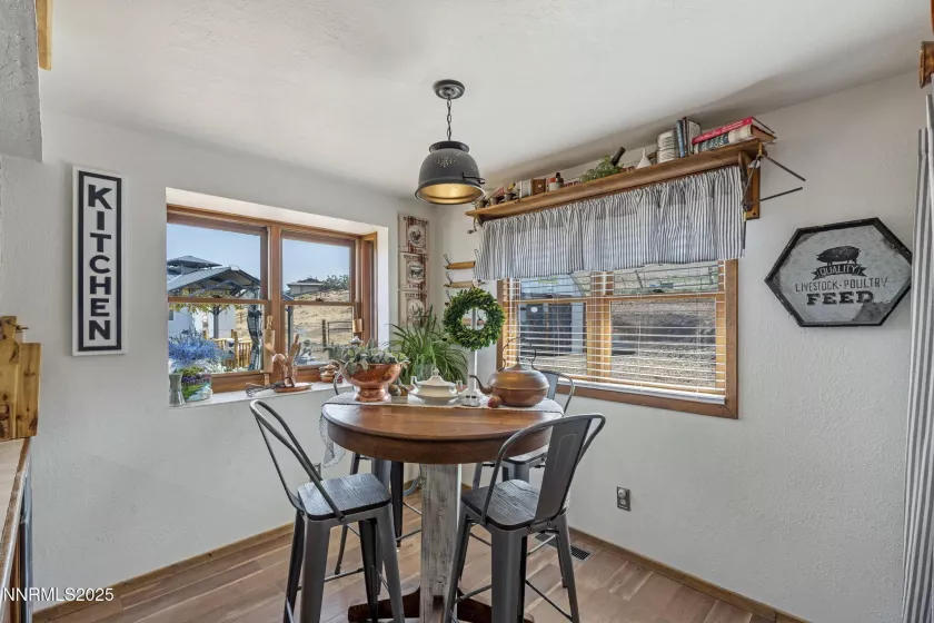 607 Stagecoach, Gardnerville, Nevada 89410, 3 Bedrooms Bedrooms, ,2 BathroomsBathrooms,Residential,Residential,Stagecoach,250055572
