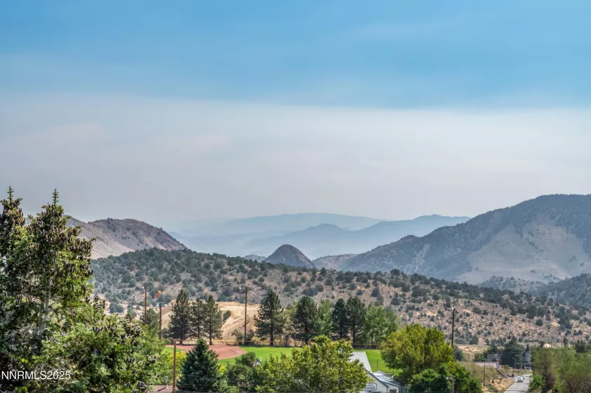 211 A, Virginia City, Nevada 89440, 4 Bedrooms Bedrooms, ,3 BathroomsBathrooms,Residential,Residential,A,250055574