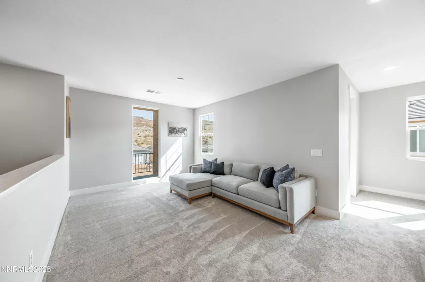 3150 Show Jumper, Reno, Nevada 89521, 4 Bedrooms Bedrooms, ,4 BathroomsBathrooms,Residential,Residential,Show Jumper,250055575