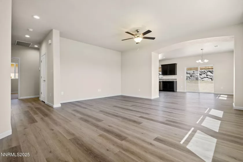 14448 Fredonia, Reno, Nevada 89506, 4 Bedrooms Bedrooms, ,2 BathroomsBathrooms,Residential,Residential,Fredonia,250055577