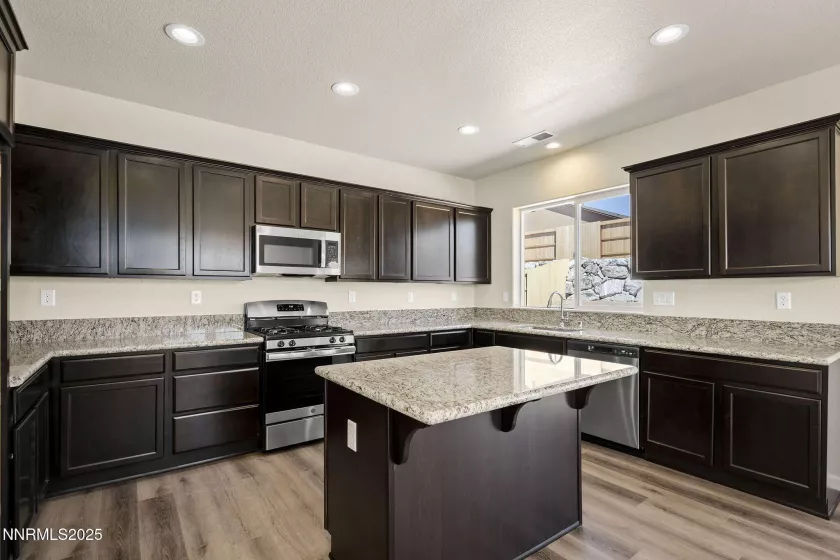 14448 Fredonia, Reno, Nevada 89506, 4 Bedrooms Bedrooms, ,2 BathroomsBathrooms,Residential,Residential,Fredonia,250055577