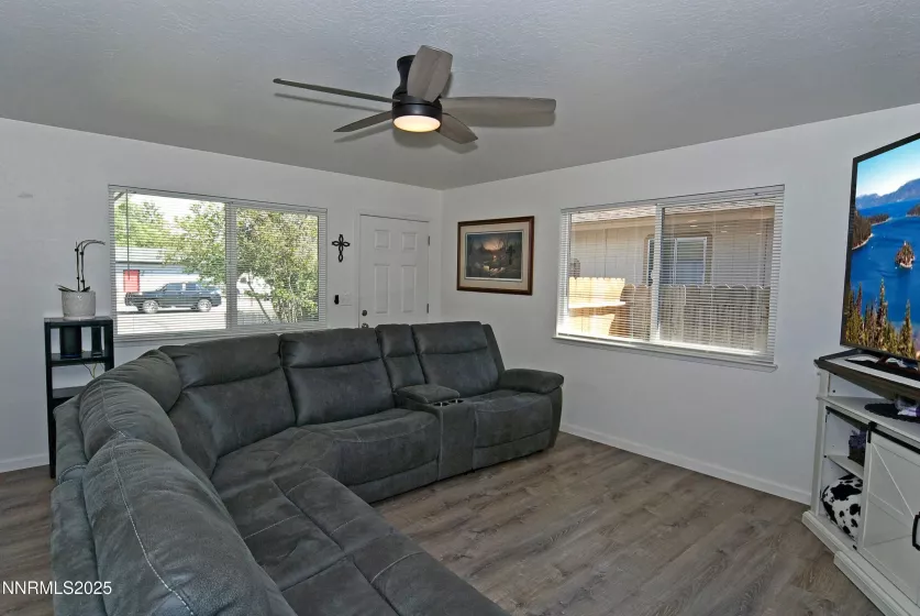 3616 Imperial, Carson City, Nevada 89706, 2 Bedrooms Bedrooms, ,2 BathroomsBathrooms,Residential,Residential,Imperial,250055578
