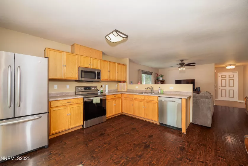 7750 Mariner Cove, Reno, Nevada 89506, 2 Bedrooms Bedrooms, ,2 BathroomsBathrooms,Residential,Residential,Mariner Cove,250055580