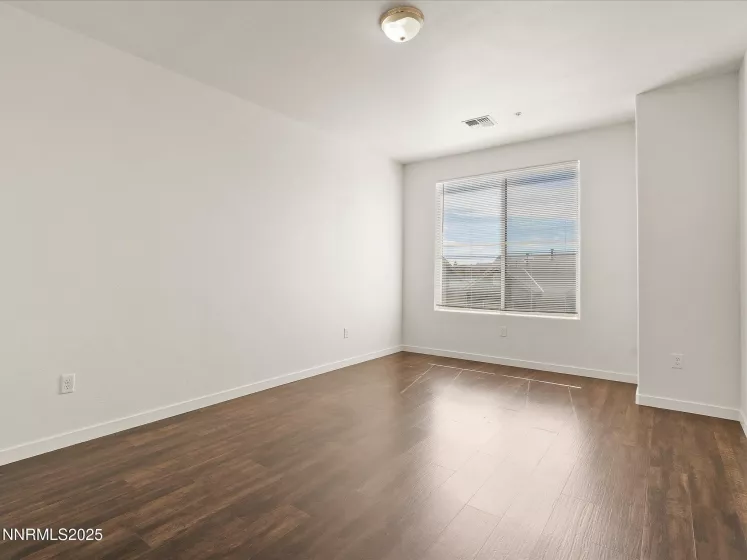 555 Logan Jacob, Reno, Nevada 89503, 2 Bedrooms Bedrooms, ,3 BathroomsBathrooms,Residential,Residential,Logan Jacob,250055583