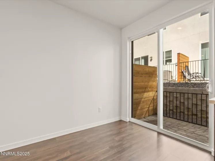 555 Logan Jacob, Reno, Nevada 89503, 2 Bedrooms Bedrooms, ,3 BathroomsBathrooms,Residential,Residential,Logan Jacob,250055583