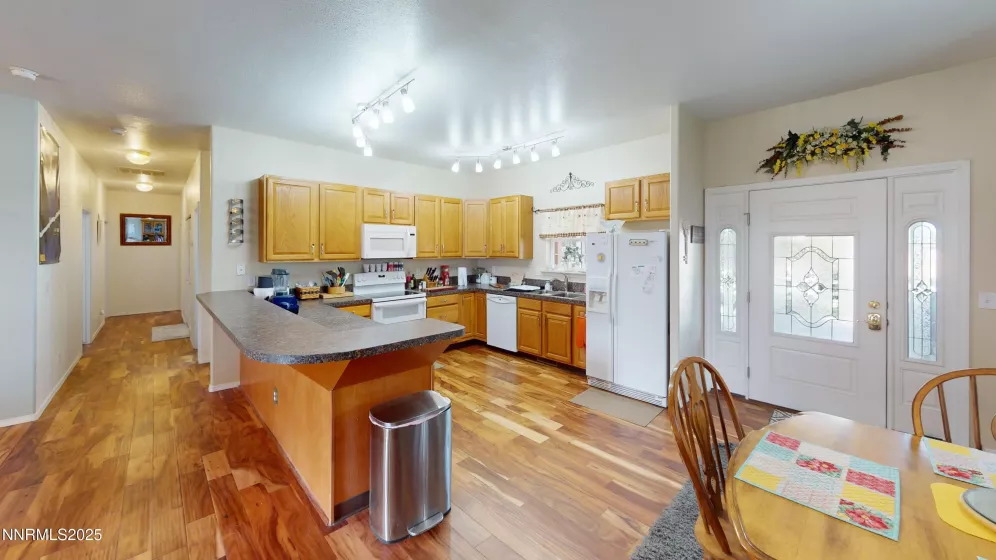 6990 Airport, Winnemucca, Nevada 89445, 3 Bedrooms Bedrooms, ,2 BathroomsBathrooms,Residential,Residential,Airport,250055133