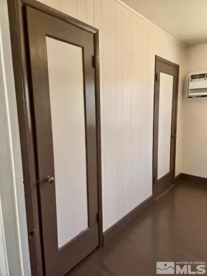 380 B, Hawthorne, Nevada 89415, ,Commercial Sale,Residential,B,240015315