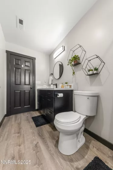 2048 Poole, Carson City, Nevada 89706, 4 Bedrooms Bedrooms, ,3 BathroomsBathrooms,Residential,Residential,Poole,250055597