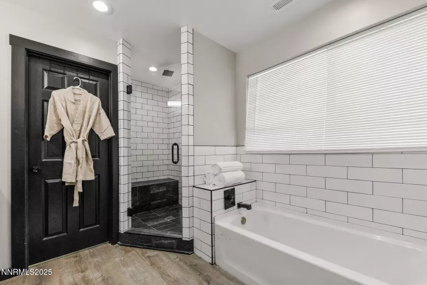 2048 Poole, Carson City, Nevada 89706, 4 Bedrooms Bedrooms, ,3 BathroomsBathrooms,Residential,Residential,Poole,250055597