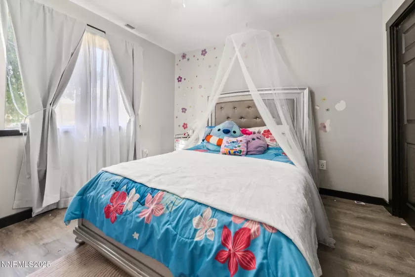 2048 Poole, Carson City, Nevada 89706, 4 Bedrooms Bedrooms, ,3 BathroomsBathrooms,Residential,Residential,Poole,250055597