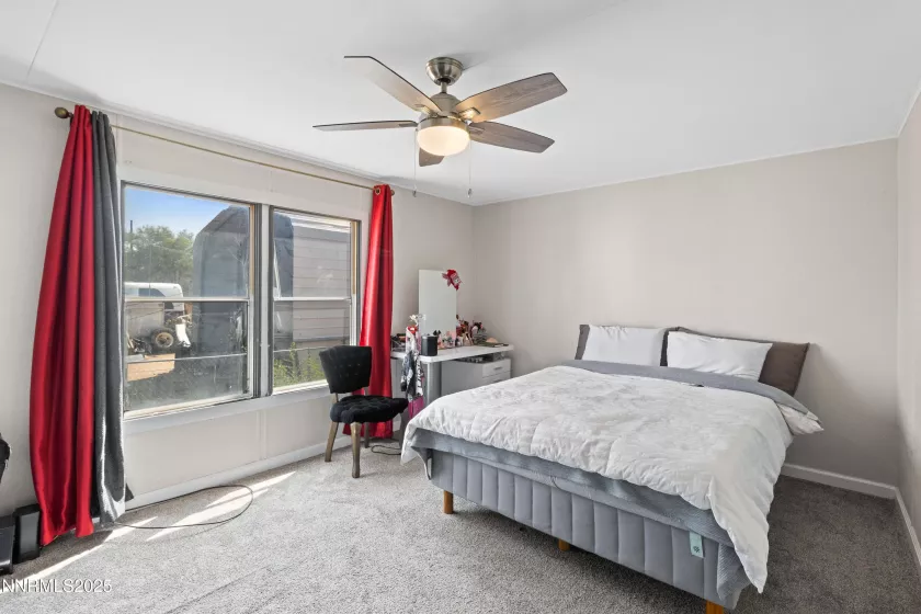 380 6th, Sun Valley, Nevada 89433, 3 Bedrooms Bedrooms, ,2 BathroomsBathrooms,Residential,Residential,6th,250055615