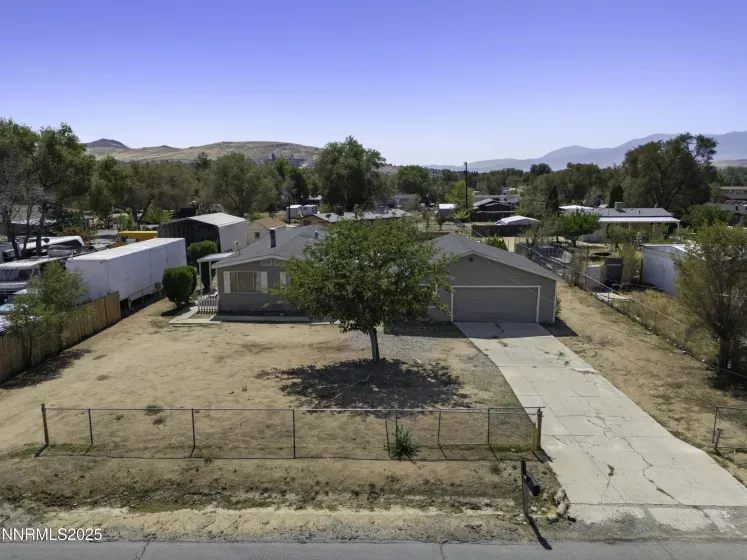380 6th, Sun Valley, Nevada 89433, 3 Bedrooms Bedrooms, ,2 BathroomsBathrooms,Residential,Residential,6th,250055615