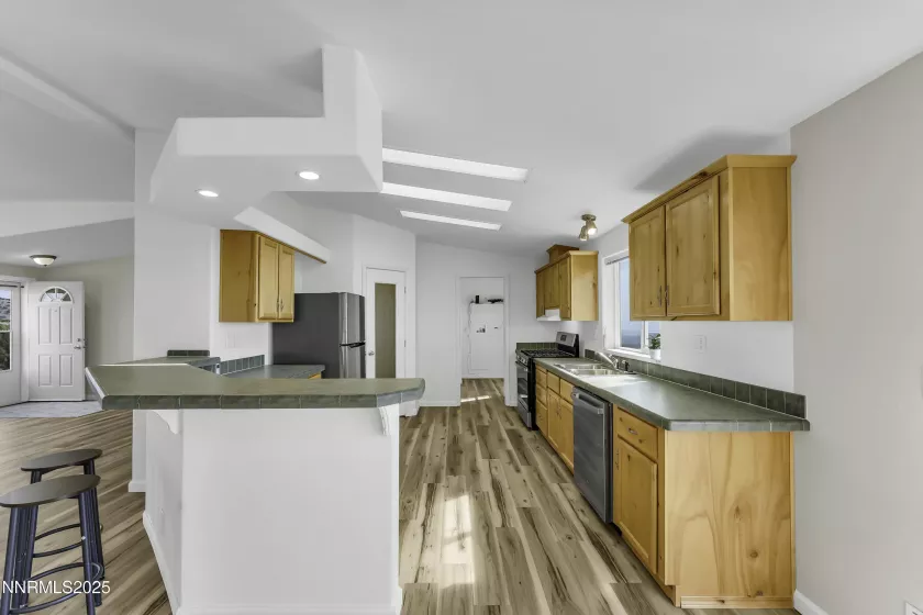 90 Curnow Canyon, Reno, Nevada 89510, 4 Bedrooms Bedrooms, ,3 BathroomsBathrooms,Residential,Residential,Curnow Canyon,250055614