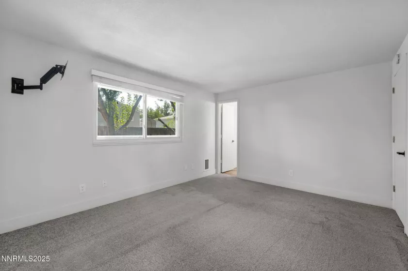 7304 Windmill, Reno, Nevada 89511, 4 Bedrooms Bedrooms, ,3 BathroomsBathrooms,Residential,Residential,Windmill,250055616