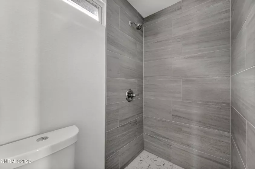 7304 Windmill, Reno, Nevada 89511, 4 Bedrooms Bedrooms, ,3 BathroomsBathrooms,Residential,Residential,Windmill,250055616