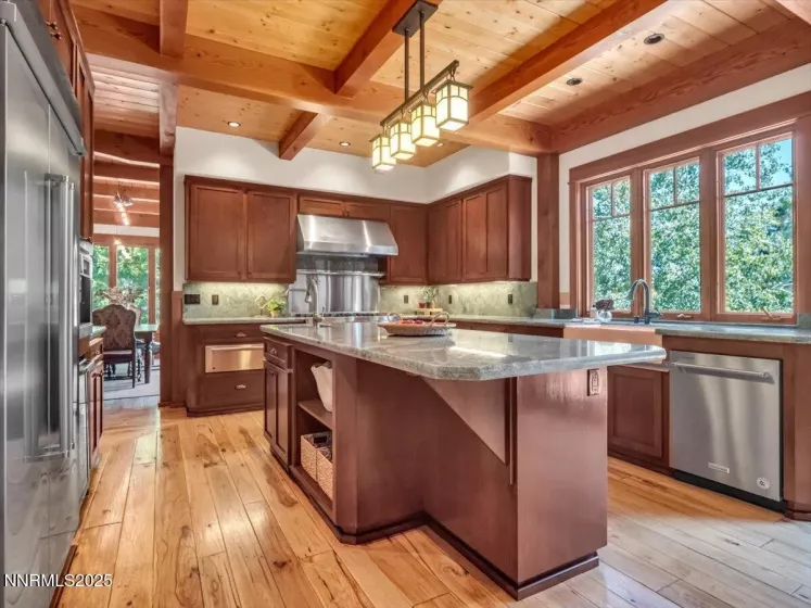 123 Five Creek, Gardnerville, Nevada 89460, 5 Bedrooms Bedrooms, ,7 BathroomsBathrooms,Residential,Residential,Five Creek,250055612