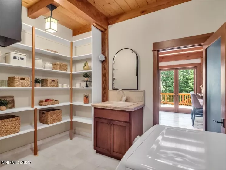 123 Five Creek, Gardnerville, Nevada 89460, 5 Bedrooms Bedrooms, ,7 BathroomsBathrooms,Residential,Residential,Five Creek,250055612