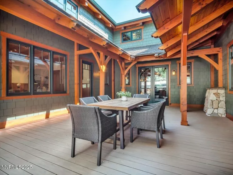 123 Five Creek, Gardnerville, Nevada 89460, 5 Bedrooms Bedrooms, ,7 BathroomsBathrooms,Residential,Residential,Five Creek,250055612
