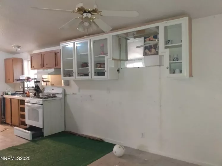 115 4th, Sun Valley, Nevada 89433, 3 Bedrooms Bedrooms, ,2 BathroomsBathrooms,Residential,Residential,4th,250055619
