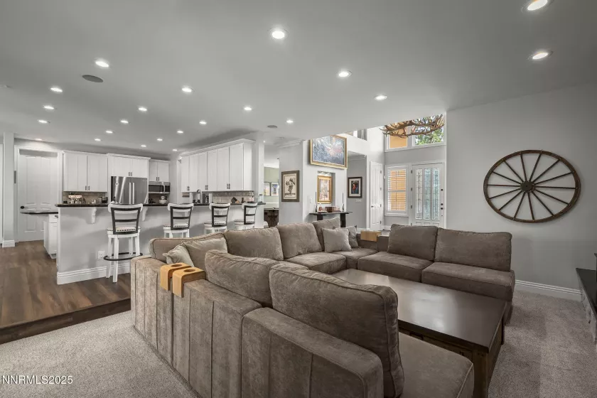 1465 Taos, Reno, Nevada 89511, 4 Bedrooms Bedrooms, ,5 BathroomsBathrooms,Residential,Residential,Taos,250055622