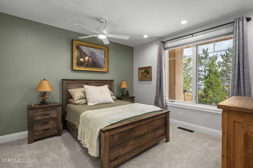 1465 Taos, Reno, Nevada 89511, 4 Bedrooms Bedrooms, ,5 BathroomsBathrooms,Residential,Residential,Taos,250055622