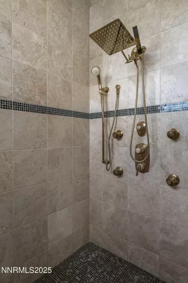 1465 Taos, Reno, Nevada 89511, 4 Bedrooms Bedrooms, ,5 BathroomsBathrooms,Residential,Residential,Taos,250055622