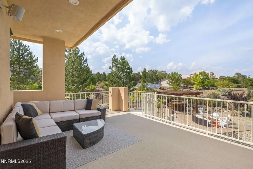 1465 Taos, Reno, Nevada 89511, 4 Bedrooms Bedrooms, ,5 BathroomsBathrooms,Residential,Residential,Taos,250055622