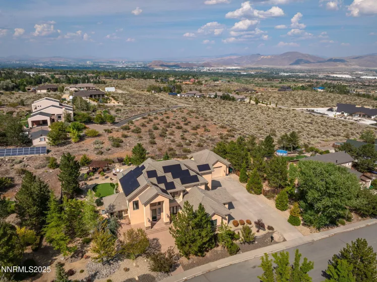 1465 Taos, Reno, Nevada 89511, 4 Bedrooms Bedrooms, ,5 BathroomsBathrooms,Residential,Residential,Taos,250055622