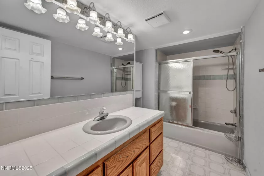 4223 Timberline, Carson City, Nevada 89703, 3 Bedrooms Bedrooms, ,3 BathroomsBathrooms,Residential,Residential,Timberline,250055625