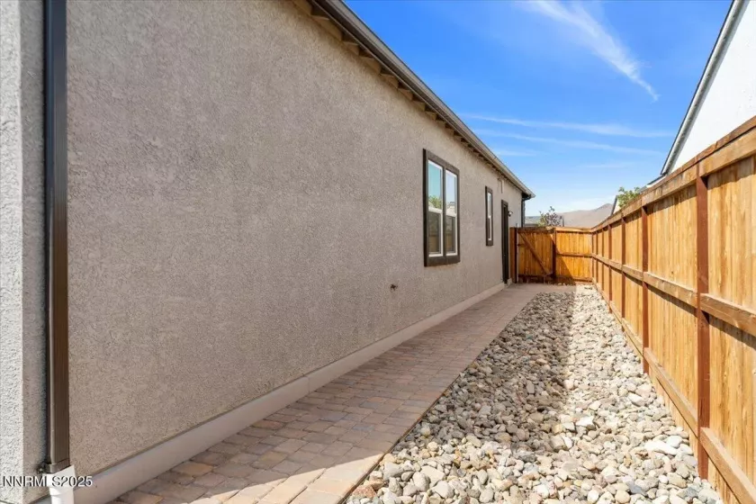7536 Evans Bridge, Sparks, Nevada 89436, 3 Bedrooms Bedrooms, ,3 BathroomsBathrooms,Residential,Residential,Evans Bridge,250055629