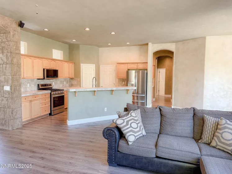 7483 Europa, Sparks, Nevada 89436, 4 Bedrooms Bedrooms, ,2 BathroomsBathrooms,Residential,Residential,Europa,250055650