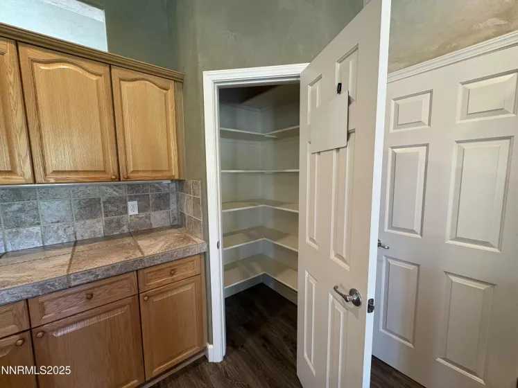 7483 Europa, Sparks, Nevada 89436, 4 Bedrooms Bedrooms, ,2 BathroomsBathrooms,Residential,Residential,Europa,250055650