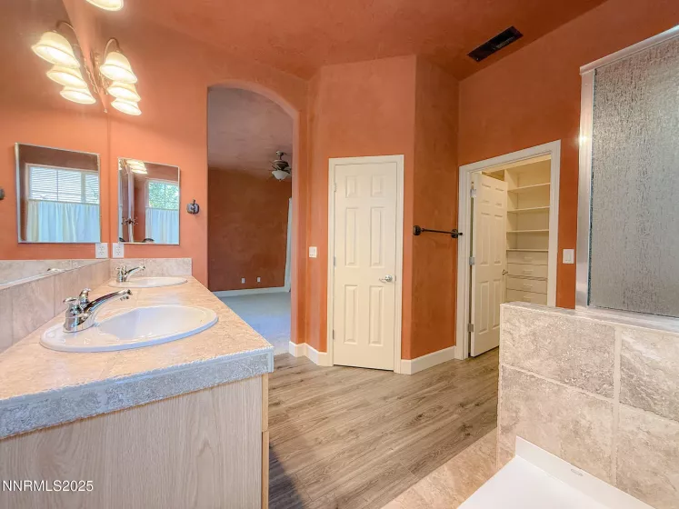 7483 Europa, Sparks, Nevada 89436, 4 Bedrooms Bedrooms, ,2 BathroomsBathrooms,Residential,Residential,Europa,250055650