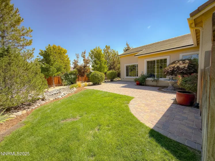 7483 Europa, Sparks, Nevada 89436, 4 Bedrooms Bedrooms, ,2 BathroomsBathrooms,Residential,Residential,Europa,250055650