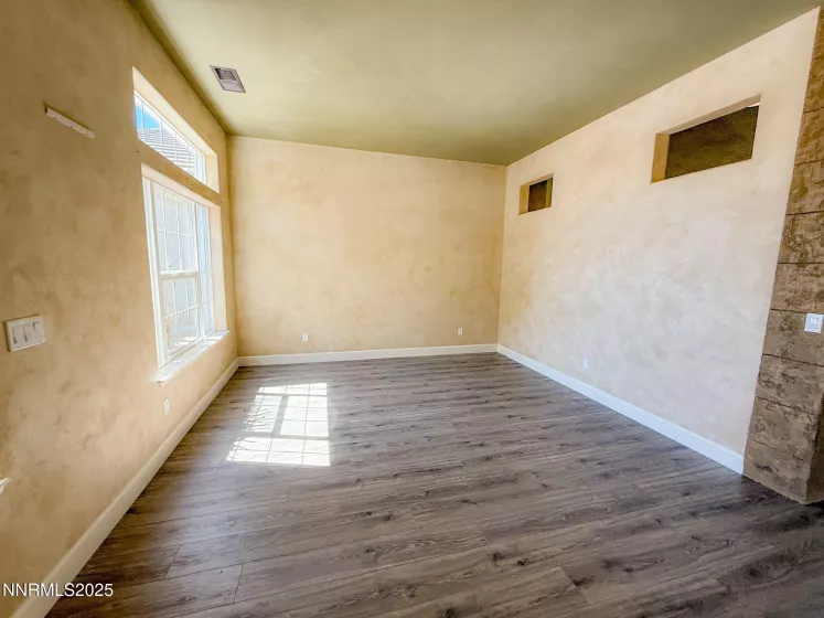 7483 Europa, Sparks, Nevada 89436, 4 Bedrooms Bedrooms, ,2 BathroomsBathrooms,Residential,Residential,Europa,250055650