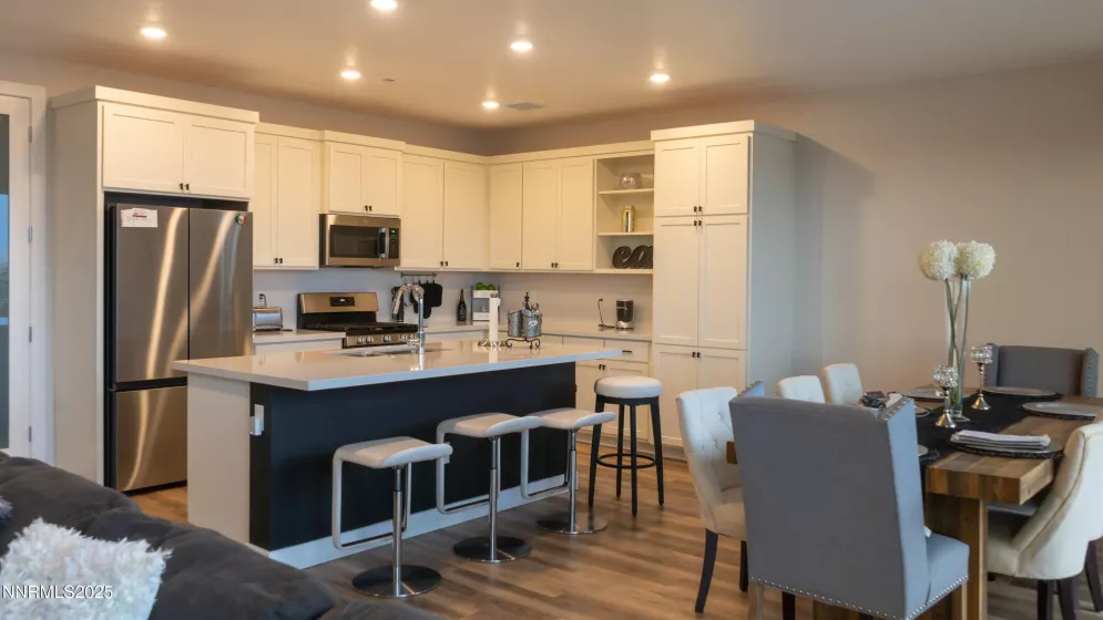 5465 Spirit, Sparks, Nevada 89436, 4 Bedrooms Bedrooms, ,3 BathroomsBathrooms,Residential,Residential,Spirit,250055653