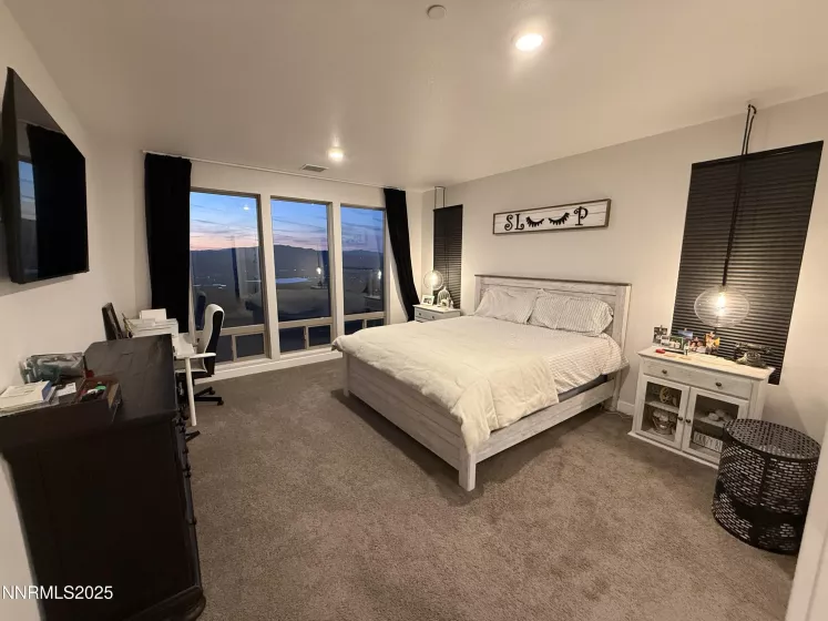 5465 Spirit, Sparks, Nevada 89436, 4 Bedrooms Bedrooms, ,3 BathroomsBathrooms,Residential,Residential,Spirit,250055653