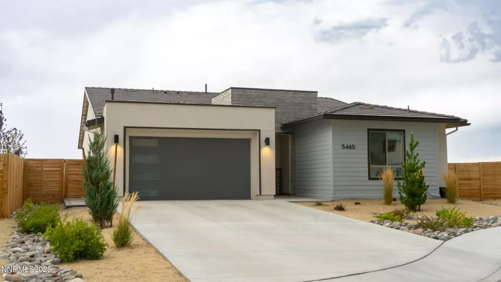 5465 Spirit, Sparks, Nevada 89436, 4 Bedrooms Bedrooms, ,3 BathroomsBathrooms,Residential,Residential,Spirit,250055653