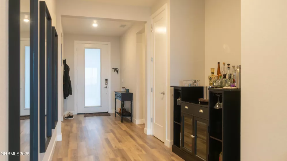 5465 Spirit, Sparks, Nevada 89436, 4 Bedrooms Bedrooms, ,3 BathroomsBathrooms,Residential,Residential,Spirit,250055653
