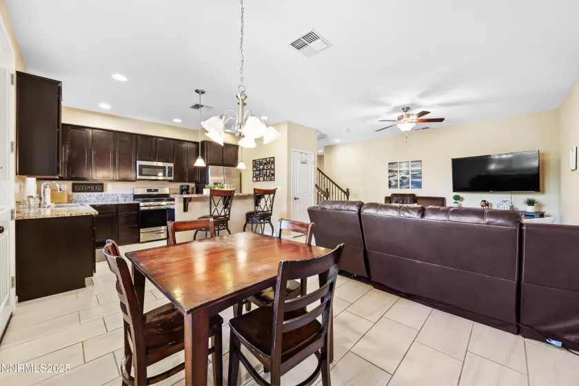 2091 Virginia, Reno, Nevada 89502, 3 Bedrooms Bedrooms, ,3 BathroomsBathrooms,Residential,Residential,Virginia,250055654