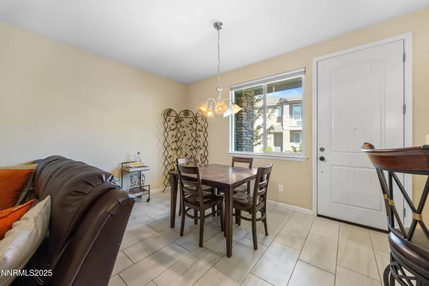 2091 Virginia, Reno, Nevada 89502, 3 Bedrooms Bedrooms, ,3 BathroomsBathrooms,Residential,Residential,Virginia,250055654