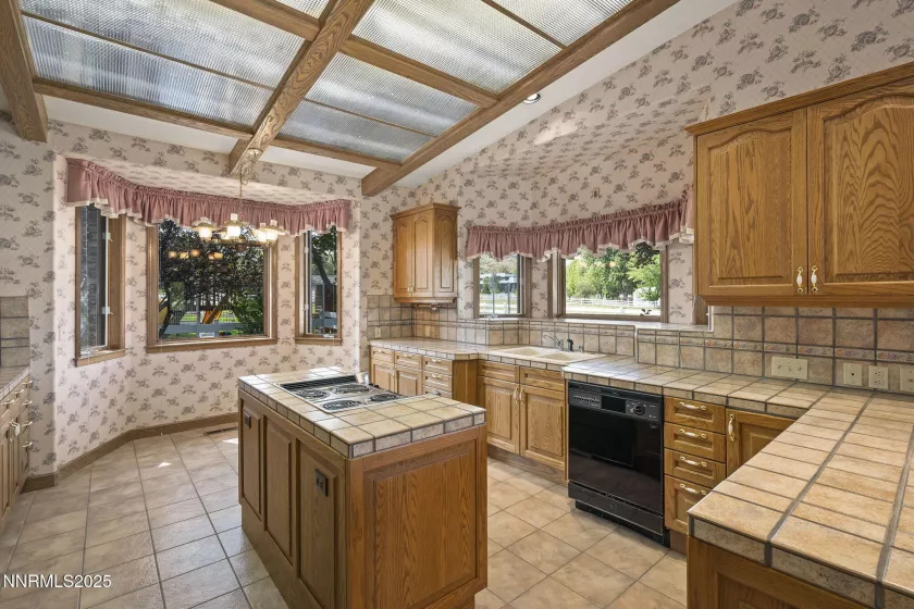2100 Holcomb Ranch, Reno, Nevada 89511, 3 Bedrooms Bedrooms, ,5 BathroomsBathrooms,Residential,Residential,Holcomb Ranch,250055656