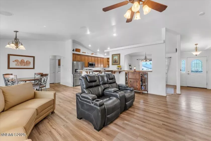 3175 Quick Cal, Fernley, Nevada 89408, 3 Bedrooms Bedrooms, ,2 BathroomsBathrooms,Residential,Residential,Quick Cal,250055661
