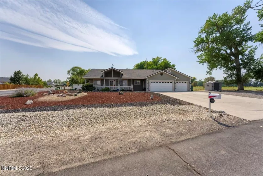 3175 Quick Cal, Fernley, Nevada 89408, 3 Bedrooms Bedrooms, ,2 BathroomsBathrooms,Residential,Residential,Quick Cal,250055661