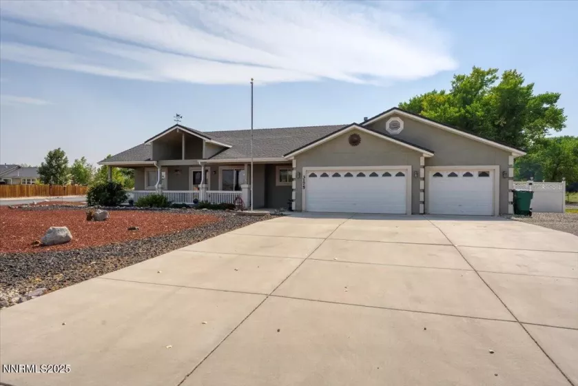 3175 Quick Cal, Fernley, Nevada 89408, 3 Bedrooms Bedrooms, ,2 BathroomsBathrooms,Residential,Residential,Quick Cal,250055661