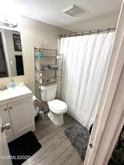 3880 Leonesio, Reno, Nevada 89512, 2 Bedrooms Bedrooms, ,1 BathroomBathrooms,Residential,Residential,Leonesio,250055668