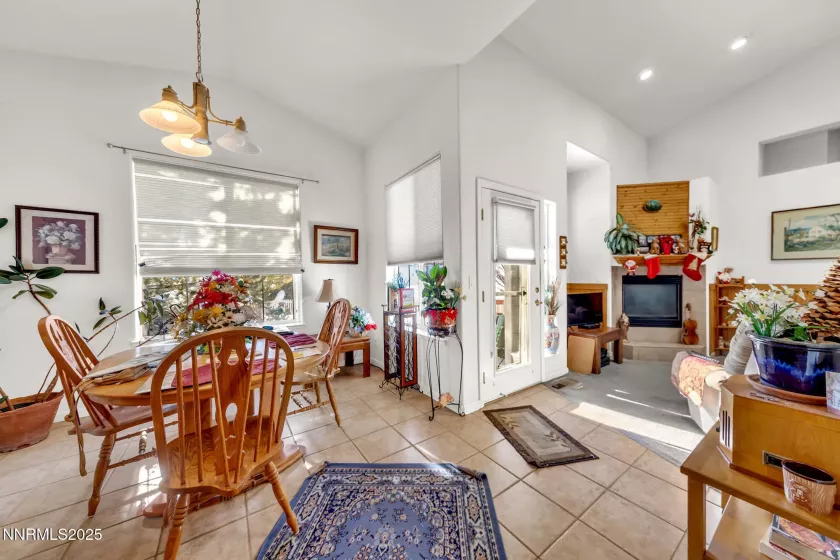 3790 Ranch Crest, Reno, Nevada 89509, 3 Bedrooms Bedrooms, ,2 BathroomsBathrooms,Residential,Residential,Ranch Crest,250055669